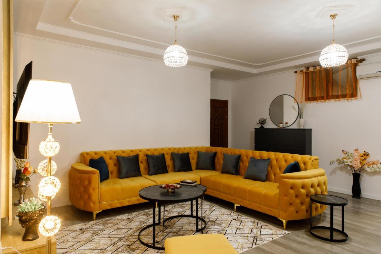 The Luxe Apartments จีโรคาสเตอร์ ภายนอก รูปภาพ
